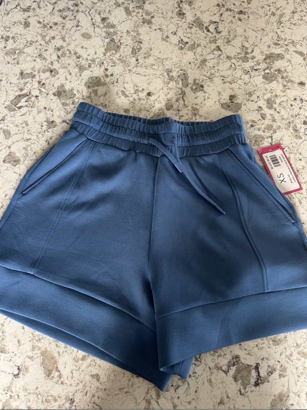BNWT Varley Slate Blue Pull‑On Double Soft Athleisure shorts